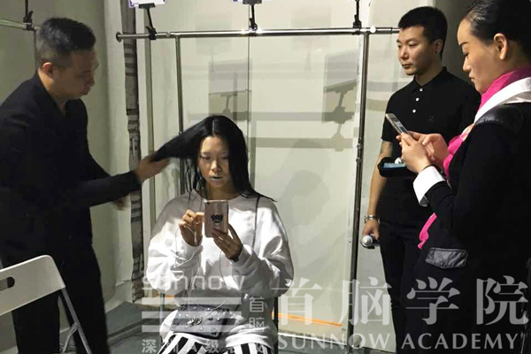 深圳時裝周，首腦學院邀您看秀