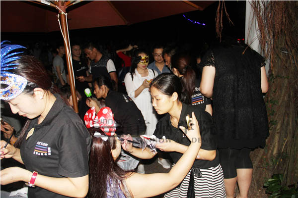 寶安校區化妝Party在錦繡中華盛開