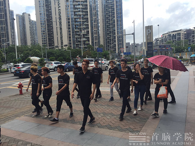 不一樣的優質教學理念 首腦學院觀摩學習活動