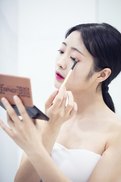 深圳學彩妝造型培訓學校