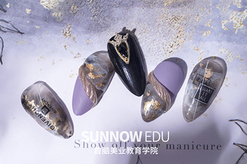 美甲美睫紋繡培訓(xùn)學(xué)校學(xué)費多少錢？
